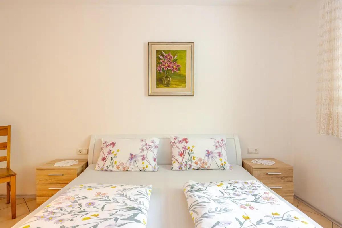 Apartment Mit 78Qm Naturns Buitenkant foto