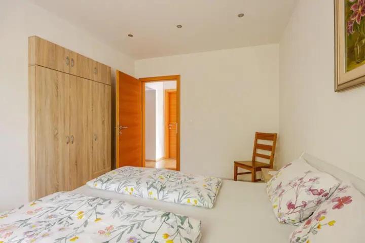 Apartment Mit 78Qm Naturns Buitenkant foto